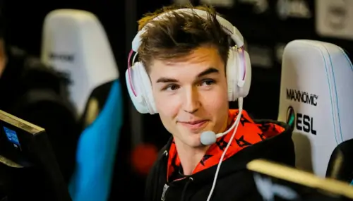 Киберспортсмен dev1ce