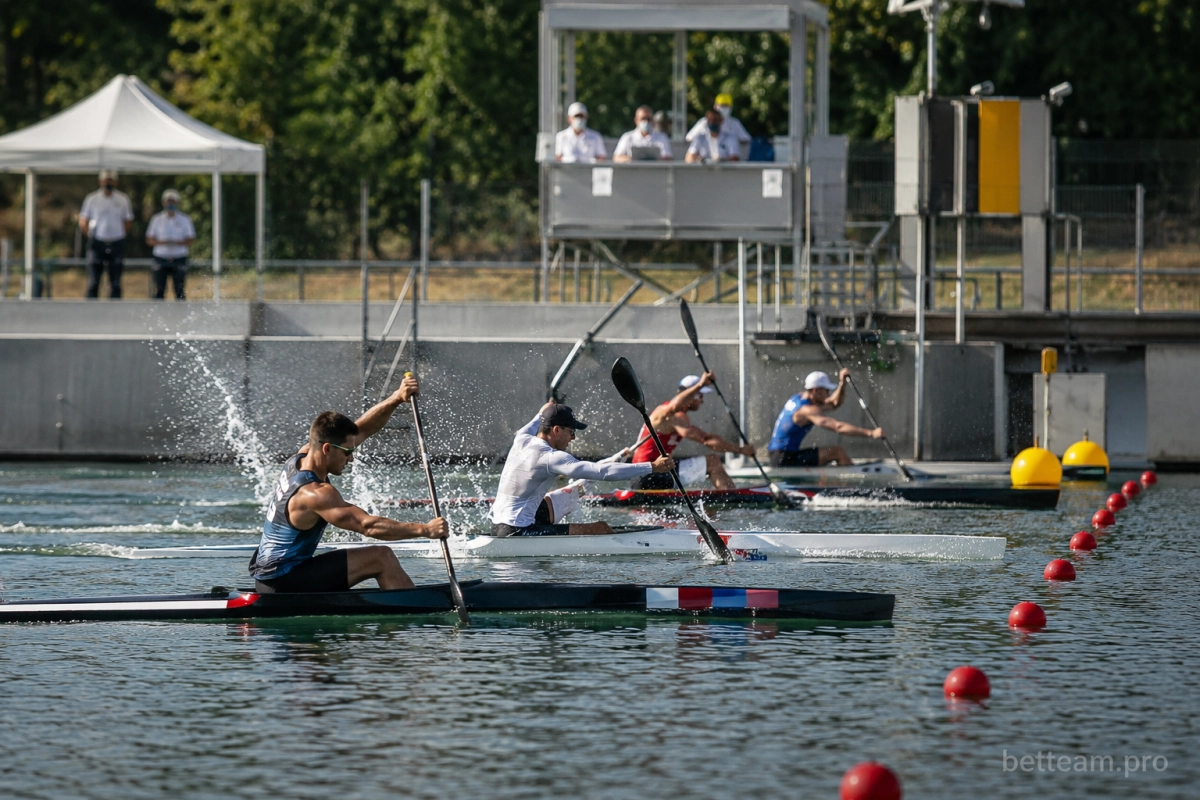Отборочные заезды и выход в финал чемпионата мира по гребле 2026