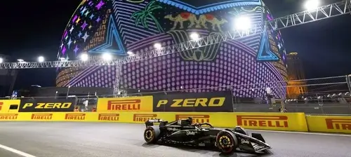 Ночная трасса Формулы-1 в Лас-Вегасе