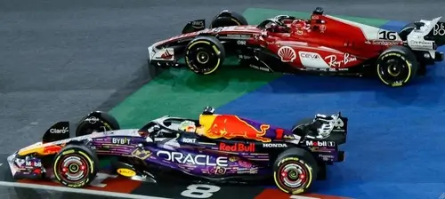 Борьба Ферстаппена и Леклера на трассе Лас-Вегаса