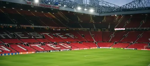 Стадион Олд Траффорд