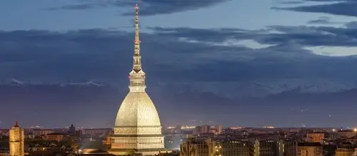 Mole Antonelliana &mdash; символ Турина и название дерби