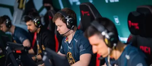 ENCE на турнире по CS2