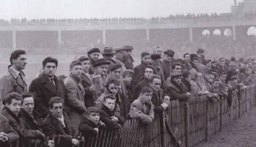 История Олимпика Лиона — путь от основания до доминирования во Франции