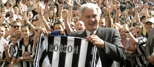 Сэр Бобби Робсон