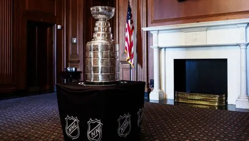 Путь к Кубку Стэнли и фавориты плей-офф НХЛ 2026