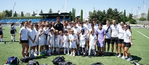 Академия Валенсии и ставка на молодых игроков