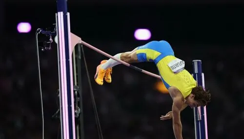 Armand Duplantis прыжок с шестом мировой рекорд