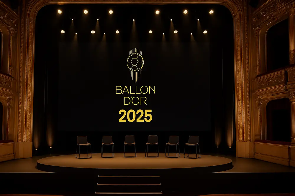 Фото сцены Théâtre du Châtelet с логотипом Ballon d'Or 2025, церемония, номинанты.